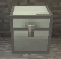 Логотип (Iron Chests).png